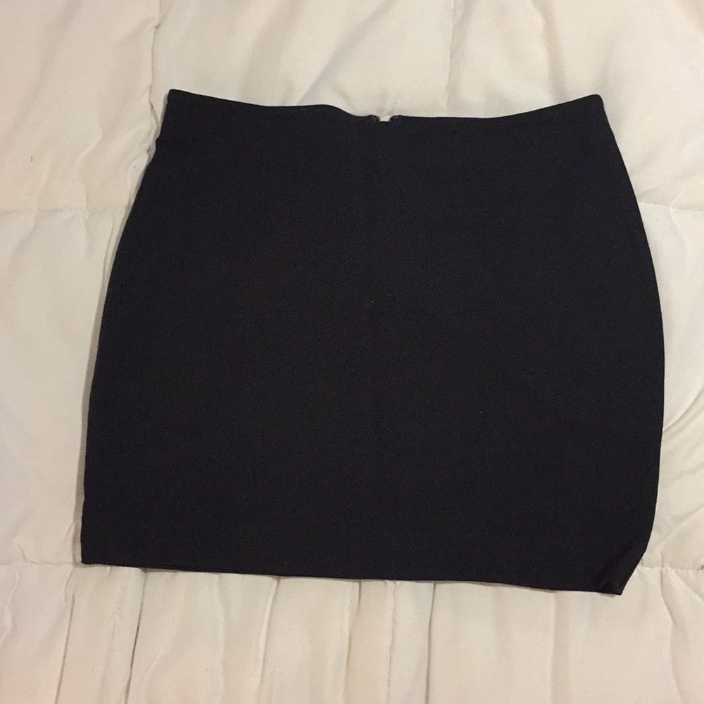 Express mini skirt